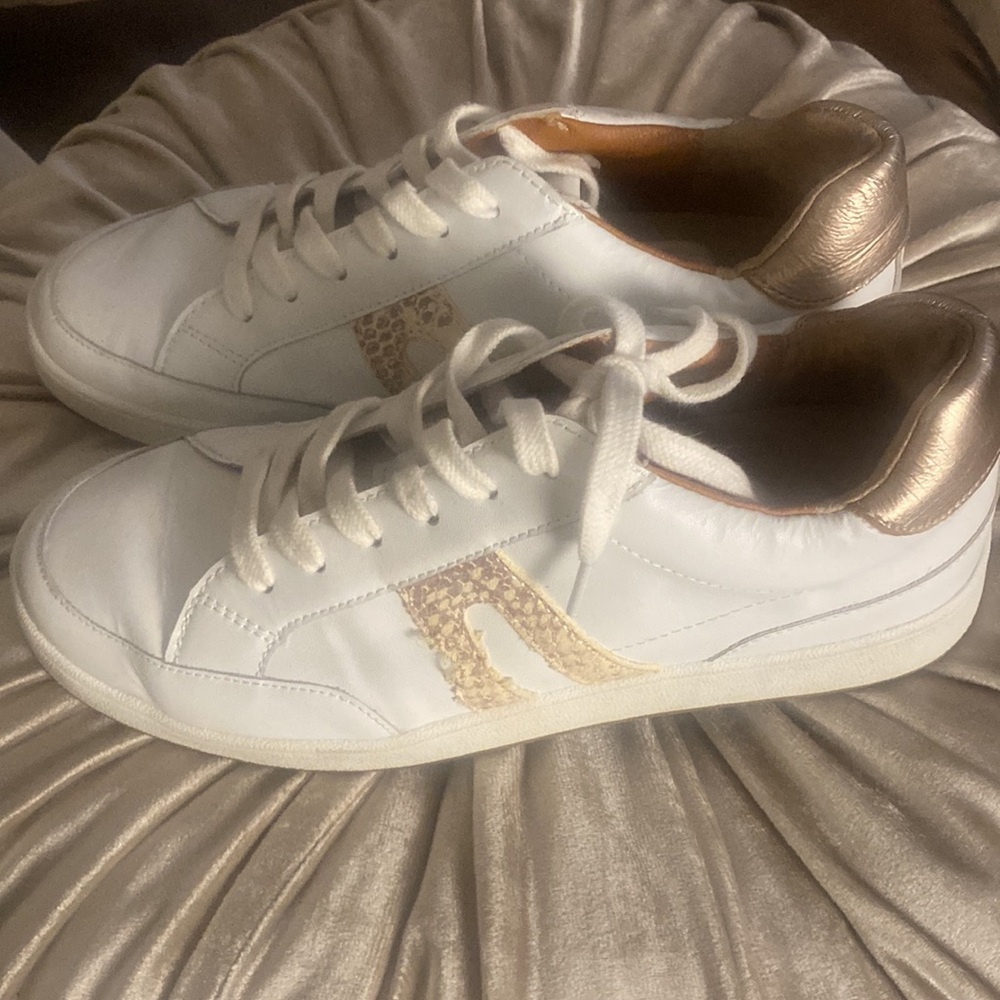 🎀 Lucky Brand Hinta Sneakers Women's Size 8 White Gold Leather Athletic Shoes - Picture 5 of 12